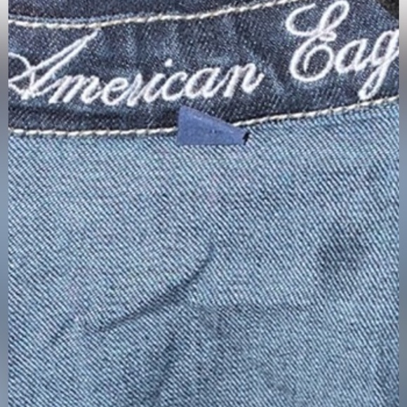 American Eagle Women’s jean jacket - Picture 3 of 4
